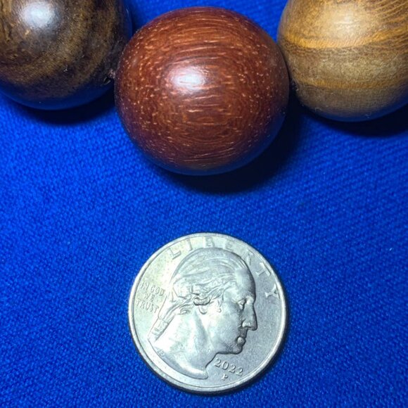 Unisex wood beaded bracelet - Picture 2 of 2